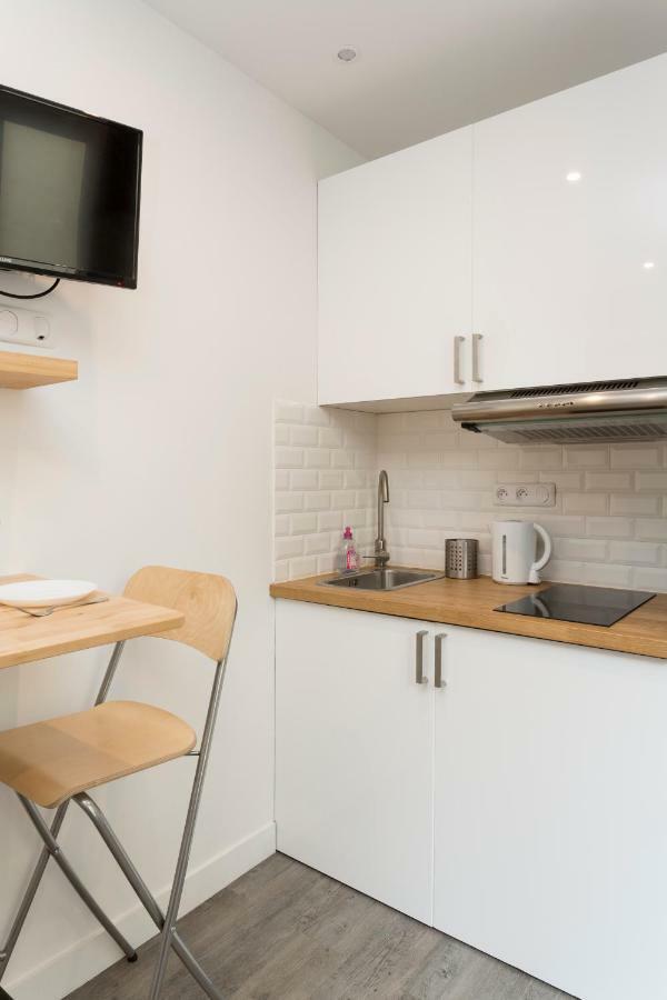 Studette De Charme Neuve Proche Invalides Appartement Parijs Buitenkant foto