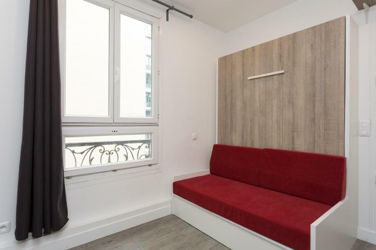 Studette De Charme Neuve Proche Invalides Appartement Parijs Buitenkant foto