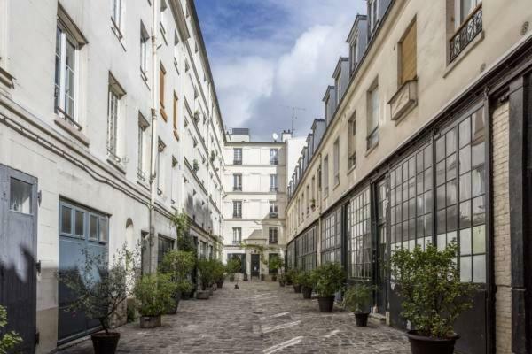 Studette De Charme Neuve Proche Invalides Appartement Parijs Buitenkant foto